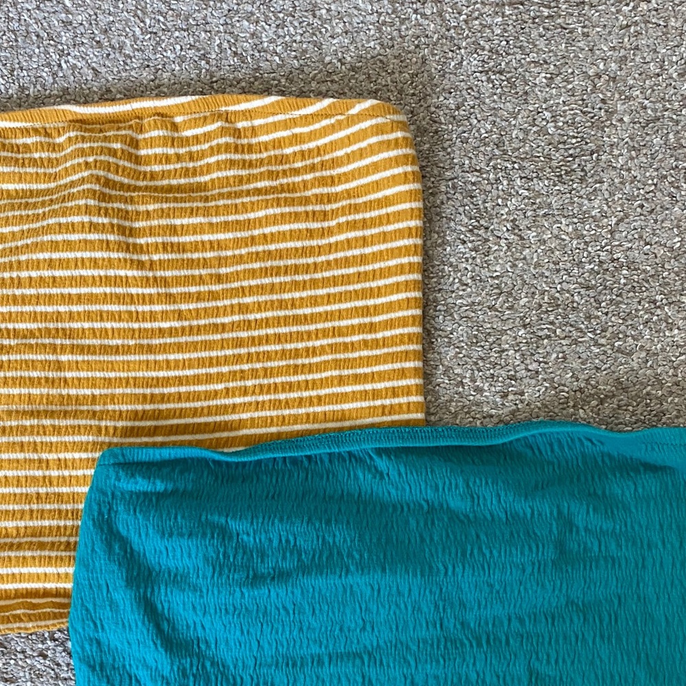 American Eagle — 2 Bandeau tops